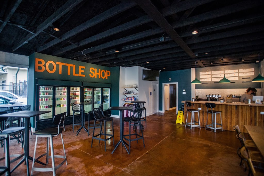 wp-content-uploads-2021-09-Marrowbone-Creek-Brewing-Company-Photo-credit-USA-Restaurants.jpg