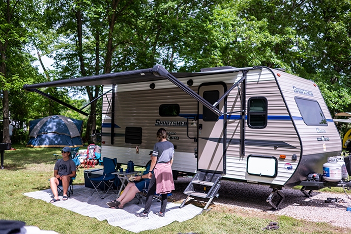 wp-content-uploads-2022-08-Camper-1.jpg