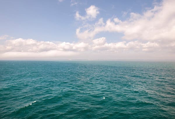 8 Wonderful Places for RV Camping on Lake Michigan