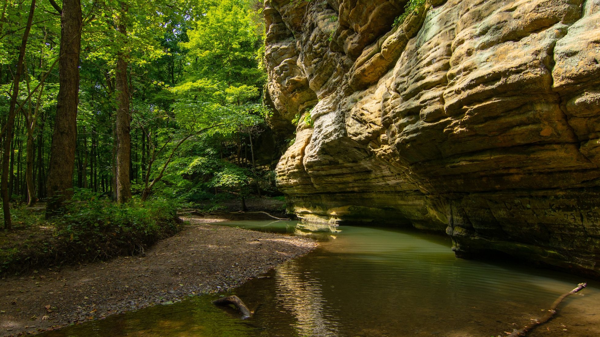 Touring Northern Illinois: Sights, Cities, and Harvest Hosts Locations