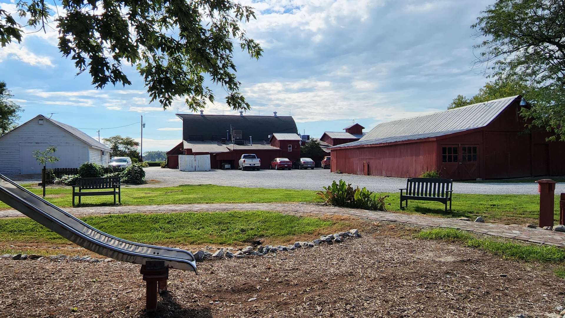hh_richards-farm-restaurant_mid_271871_jim-thomas_22-08-21_KW65oc6jZmBOdcCX_37ae5fc618a3aac9eff55c9a9c810b9e.jpg