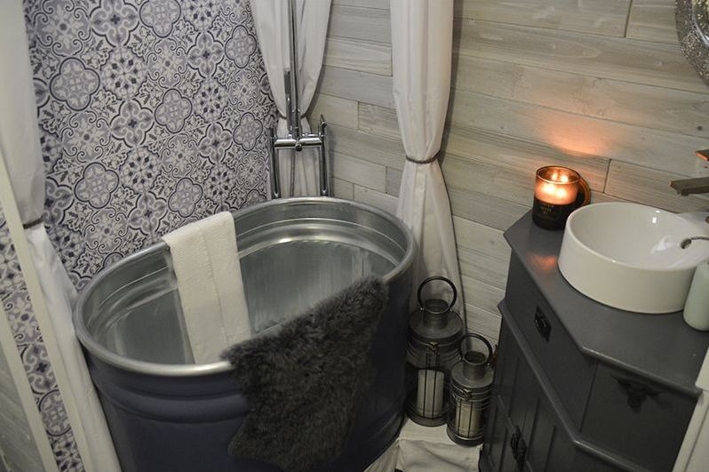 This RV bathroom got a full facelift.