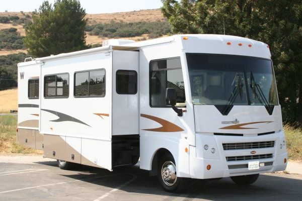 RV slideouts need regular maintenance to keep them functioning properly.