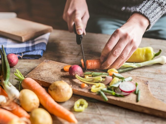 Prepping food on multiple workspaces is helpful.