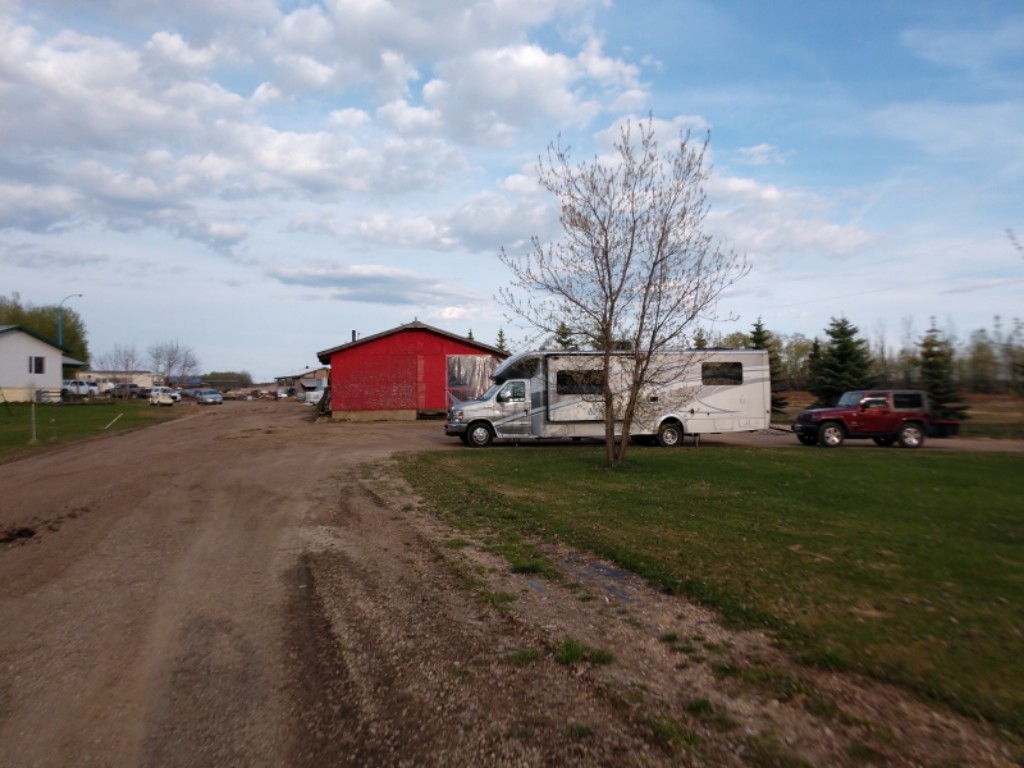 Summers Gold Market Garden has some of the freshest produce in all of Alberta.