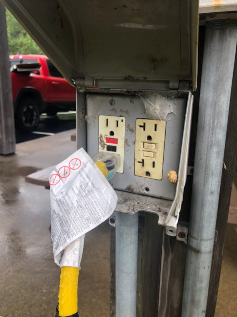This Harvest Hosts location offers water and electrical hookups.