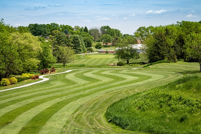 wp-content-uploads-2021-08-Thornridge-Golf-Course.jpg