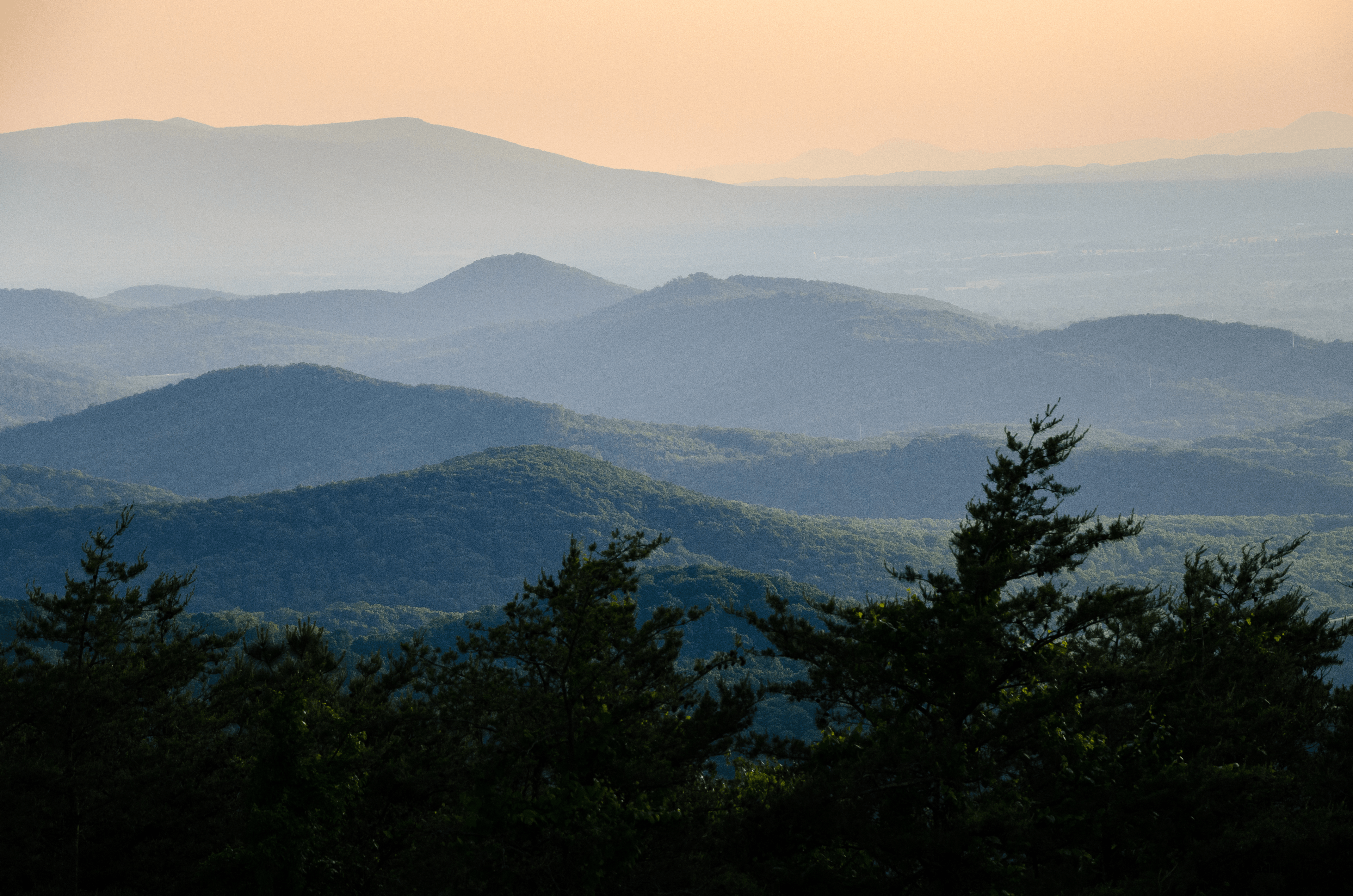 RV Camping in Virginia: Top Spots, Scenic Drives & Unique Stays
