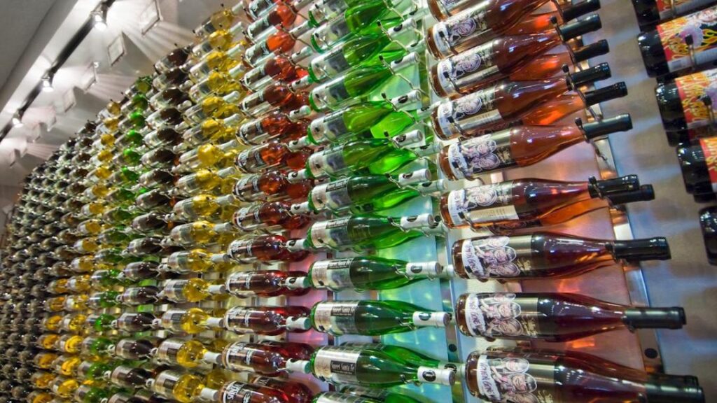 wp-content-uploads-2021-08-SchillingBridge-Winery-and-Microbrewery-Photo-Credit-Visit-Nebraska-1024x576.jpg