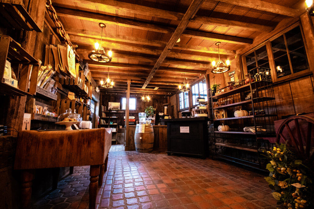 wp-content-uploads-2021-06-Sandy-Ridge-Vineyards-and-Mercantile-1024x682.jpg