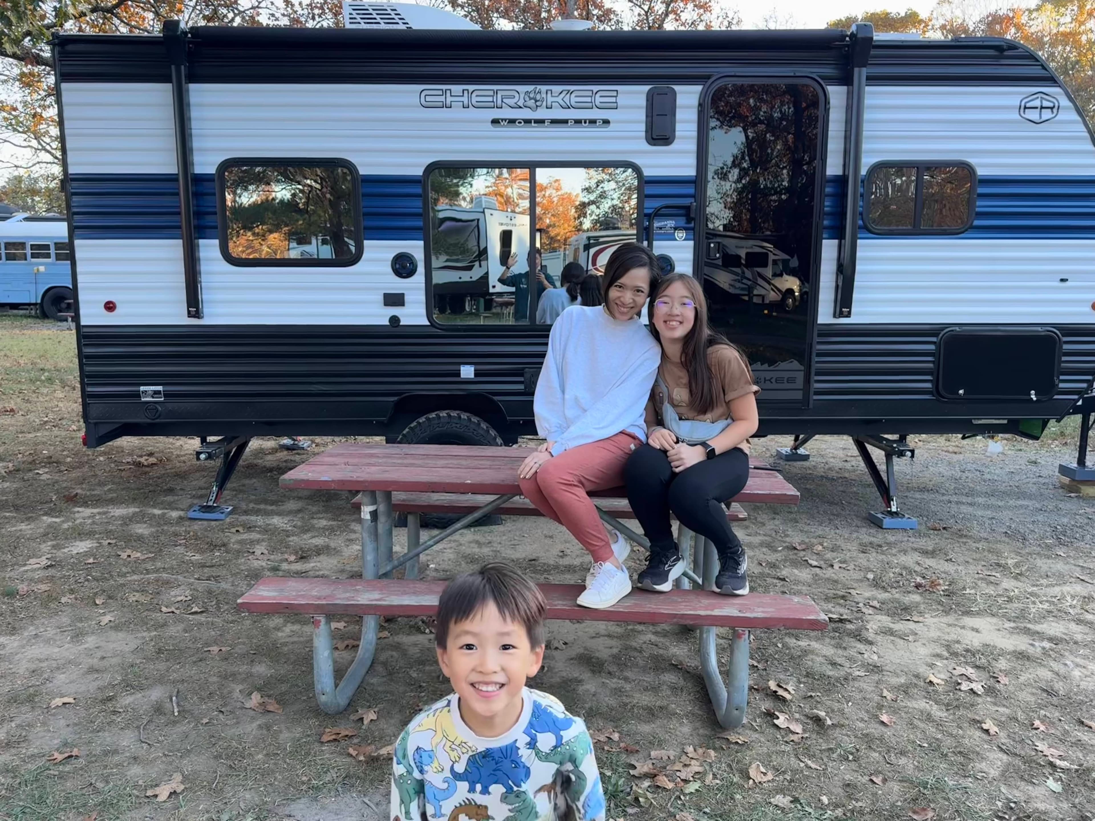 How to Plan a Successful Multigenerational RV Camping Trip