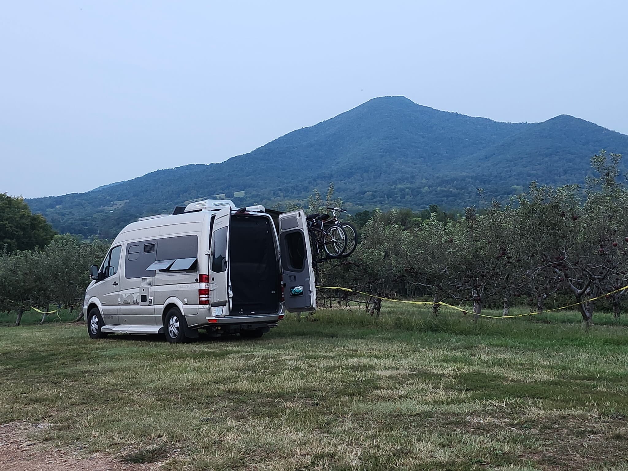 Blue Ridge Parkway RV Camping: The Ultimate Trip Guide