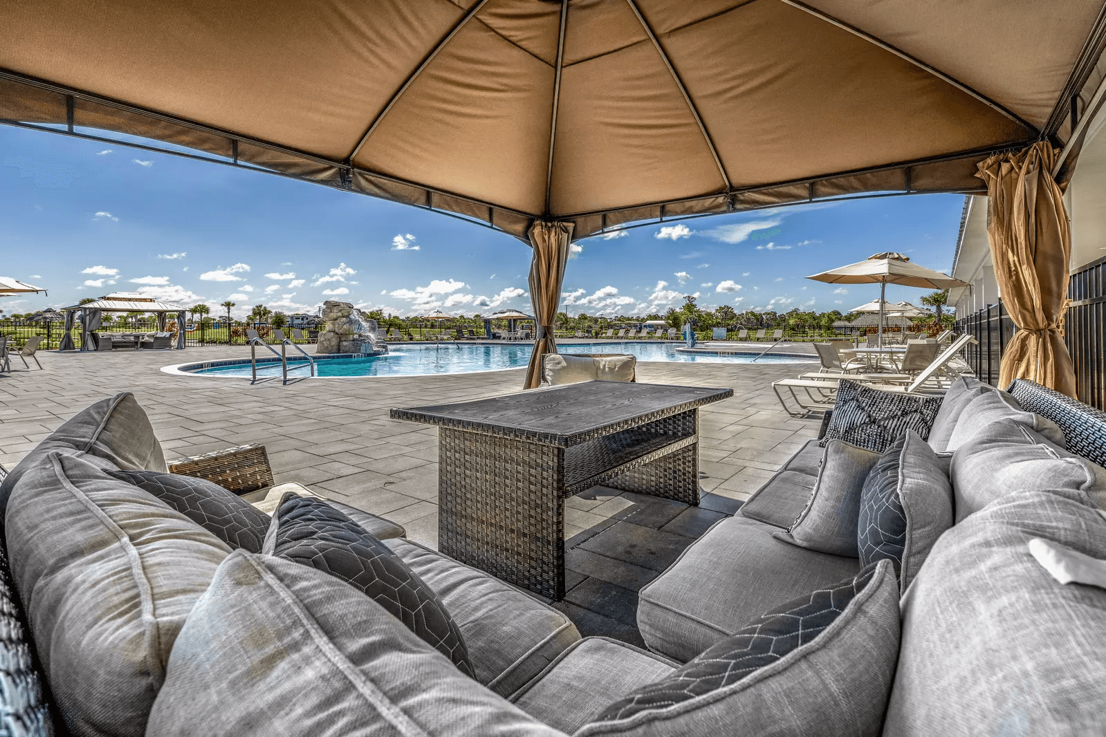 Soak Up the Sunshine: A Resort Getaway at Canopy Oaks for All RVers