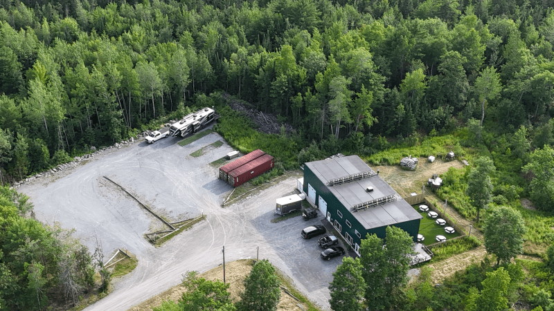 Brewery stay at Family-Owned Craft Distillery Retreat