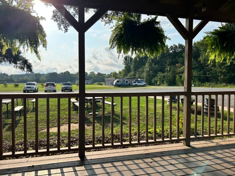 Farm stay at Tea Farm & Family-Friendly RV Stop