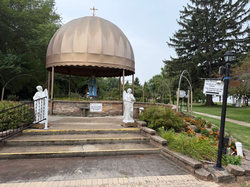 Attraction stay at 27-Acre Spiritual Retreat and Gardens