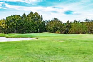 Scenic Tennessee Golf Club Retreat