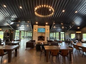 Scenic Pecan Grove Winery Retreat