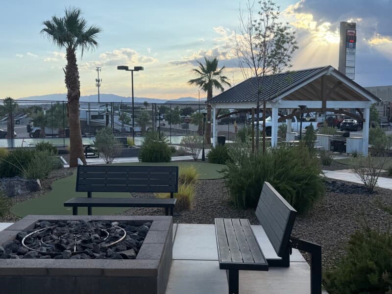 Attraction stay at Southern Red Rock RV Resort