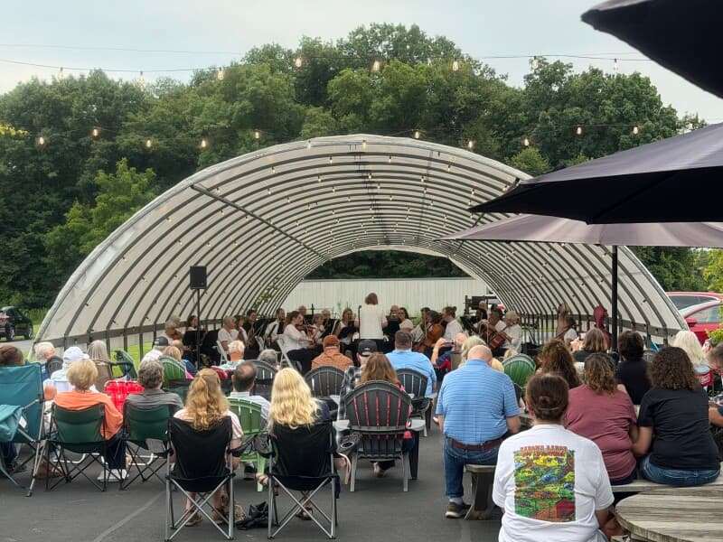 Winery stay at Boutique Winery & Live Music Venue