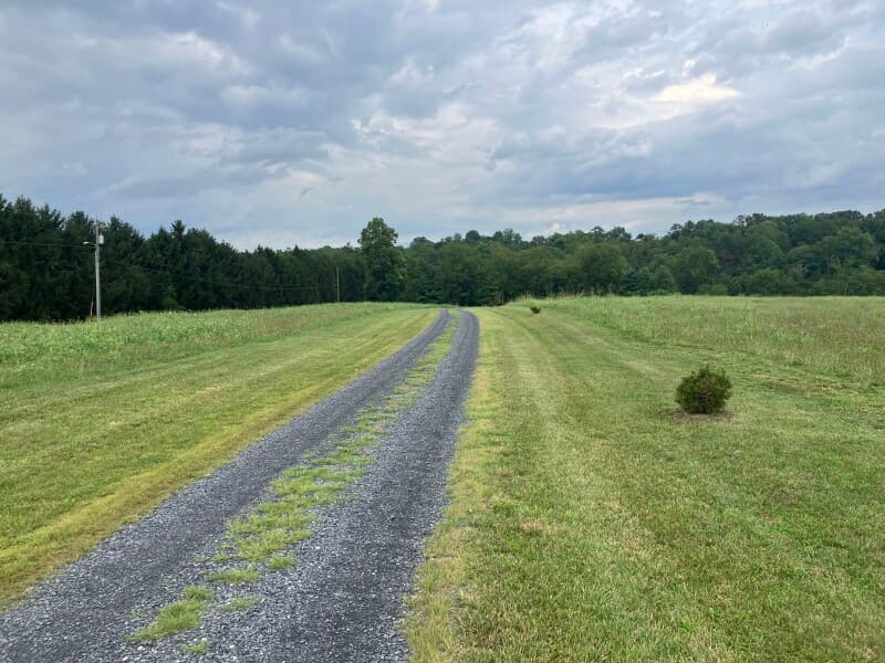 Host stay at Mountain View Barley Farm Retreat