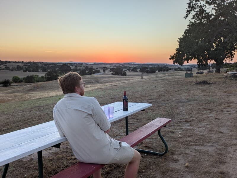 Winery stay at Scenic Hillside Winery Retreat