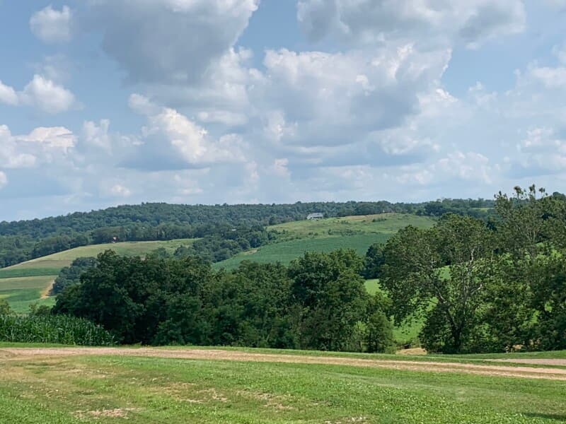 Farm stay at Rustic Farmstead Distillery Retreat