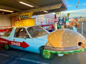 Retro Fifties Diner & Theatre Stop