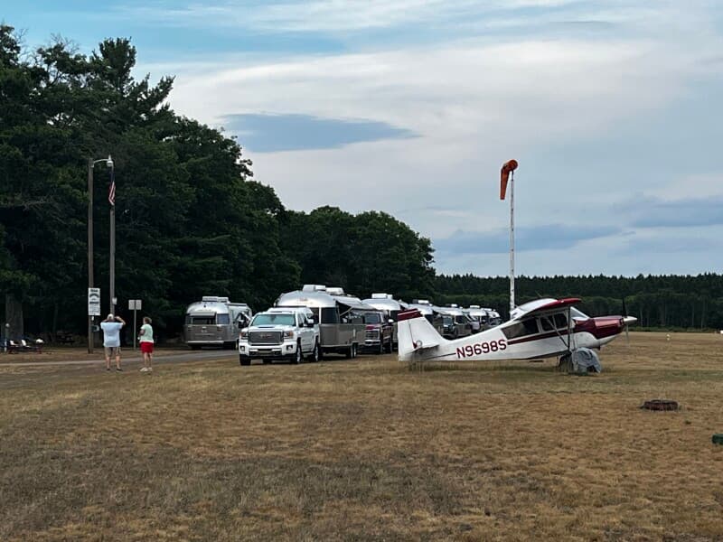 Attraction stay at Rustic Airstrip Getaway