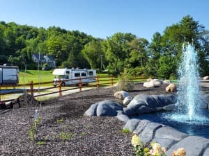 Family Fun Center with Mini Golf & Pizza