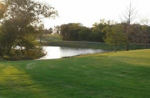 Scenic Oak-Lined Golf Course & Sports Bar