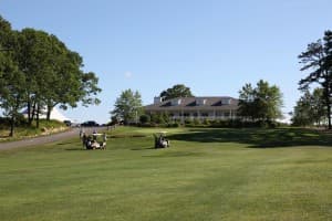 Scenic Public Golf Course & Grille