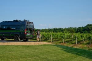 Scenic Indiana Vineyard & Winery Retreat